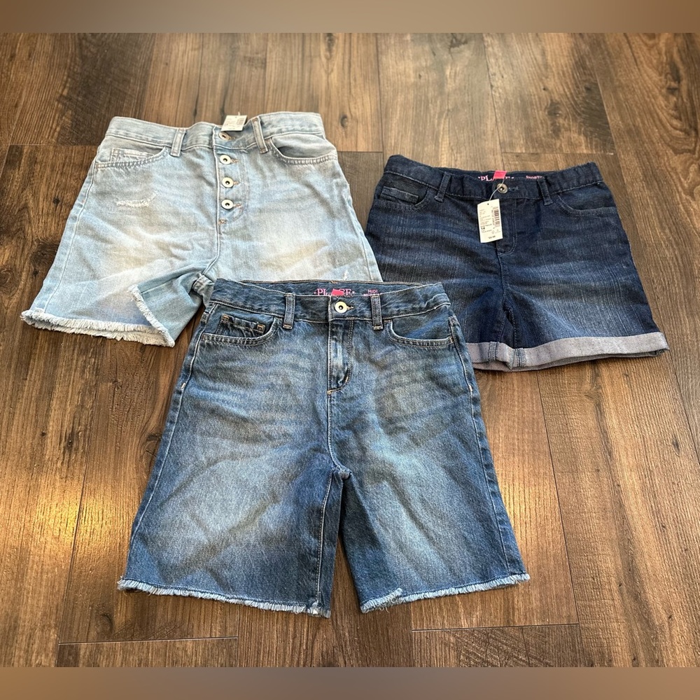 3 NWT/NWOT The Children’s Place Girl's Shortie Midi Denim Shorts Sz 14 Slim